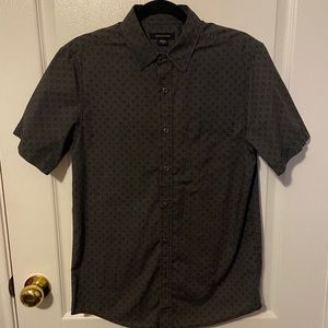 Men’s Button Up T-Shirt